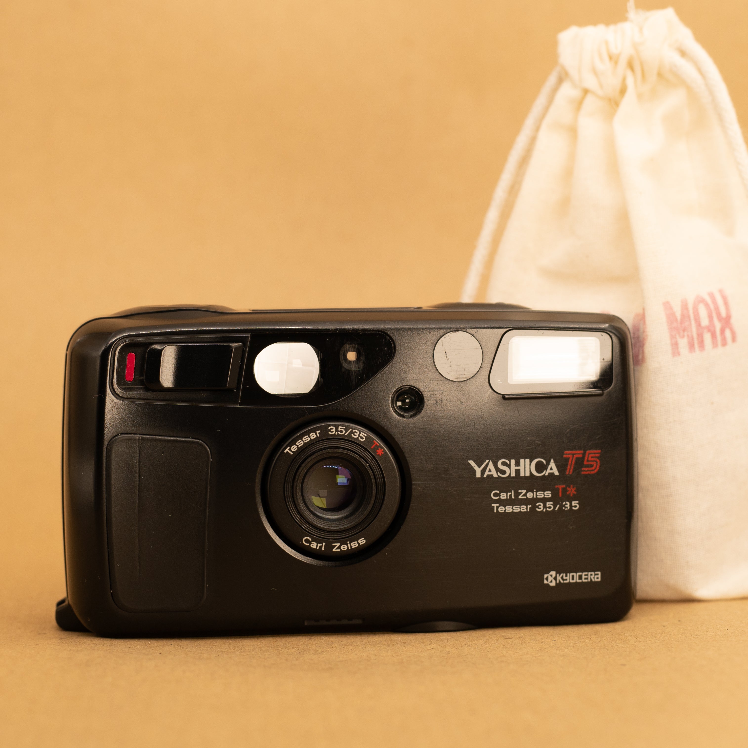 Yashica T5