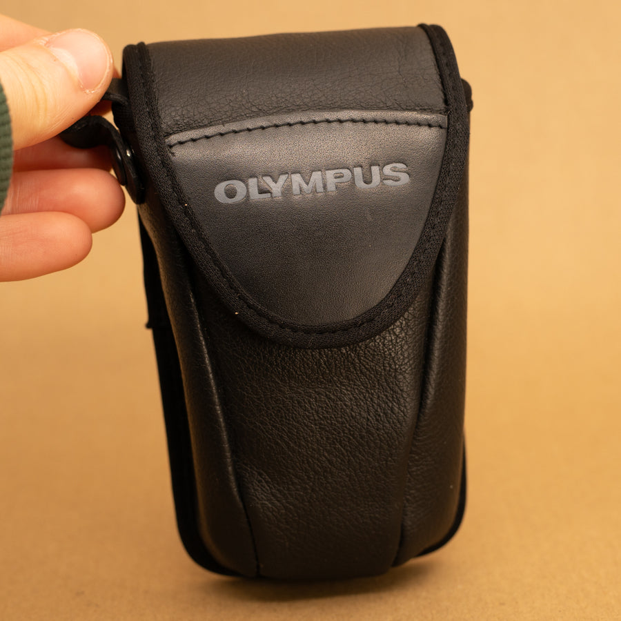 Estuche para cámara Olympus Mju II en negro