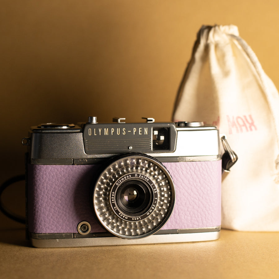 Olympus Pen EE-2 in Lilac