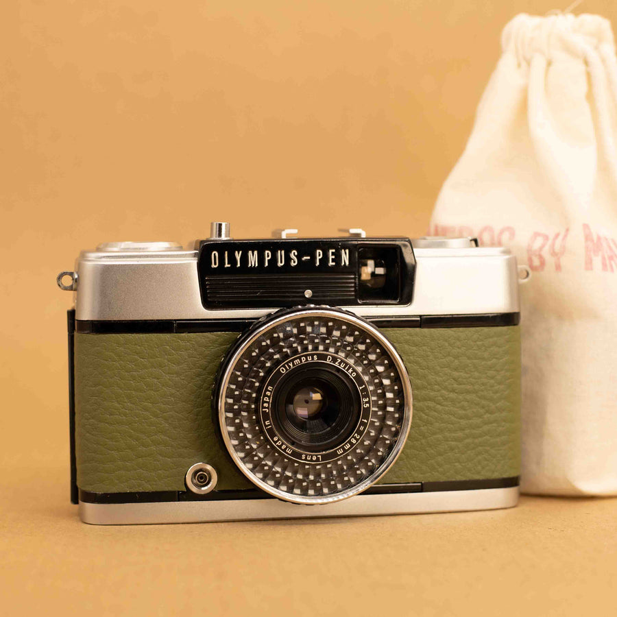 Olympus Pen EE-2 in Green