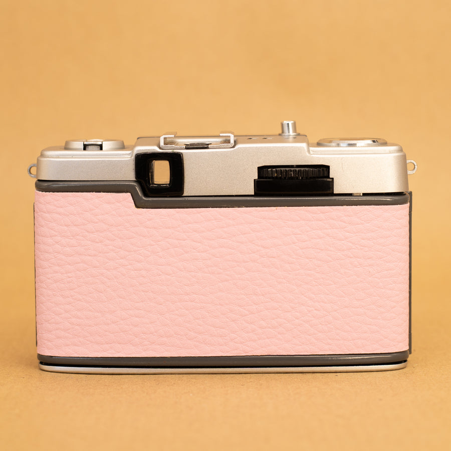 Olympus Pen EE-2 in Baby Pink