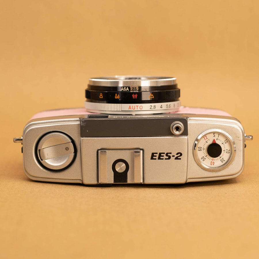 Olympus Pen EES-2 Half-frame in Baby Pink