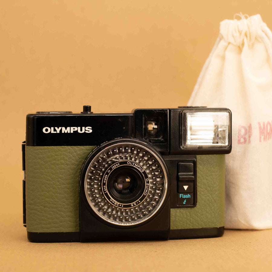 Olympus Pen EF Half-frame in Green