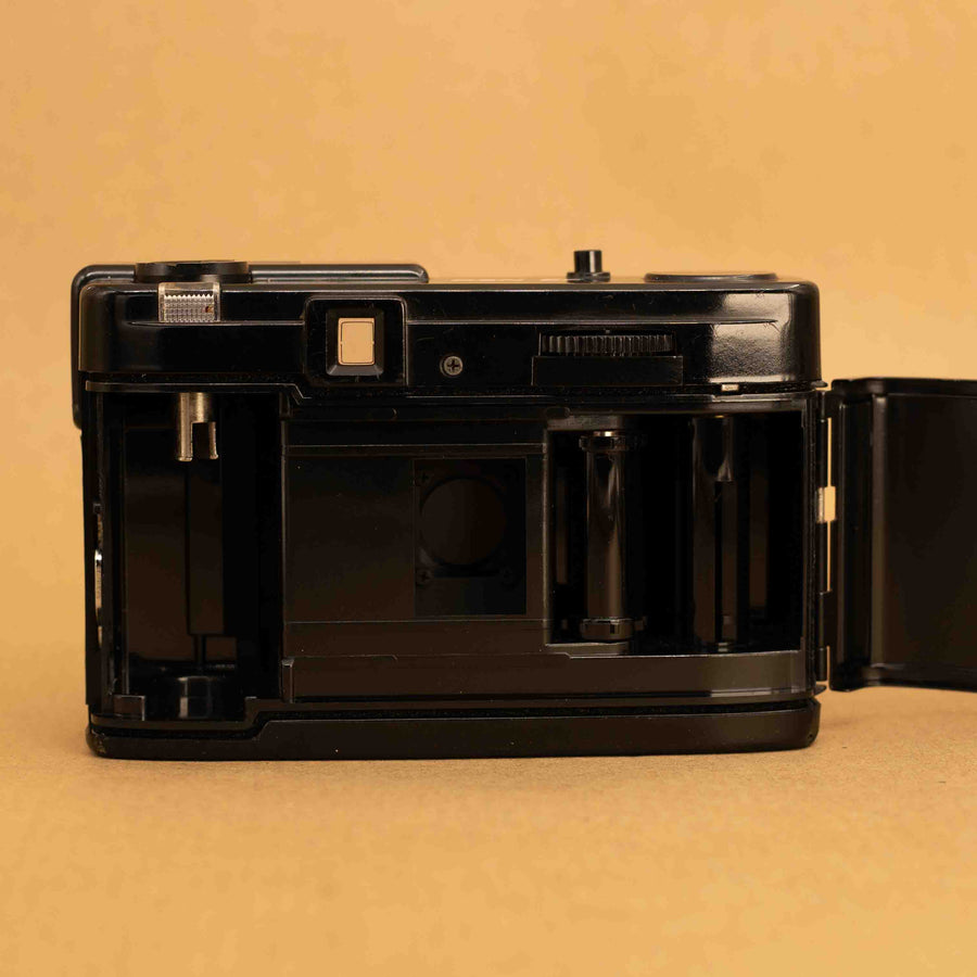 Olympus Pen EF Half-frame in Green