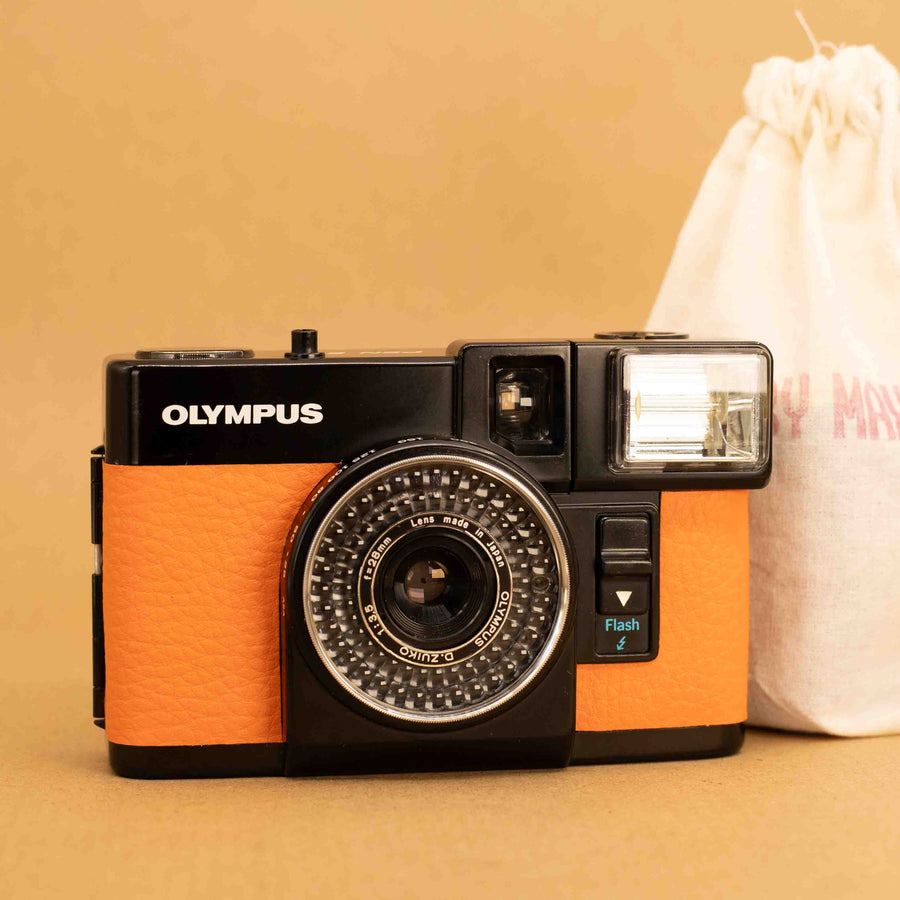 Olympus Pen EF Half-frame in Orange