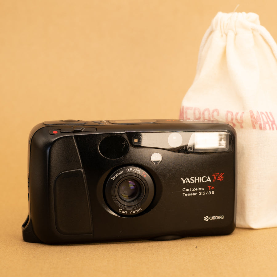 Yashica T4